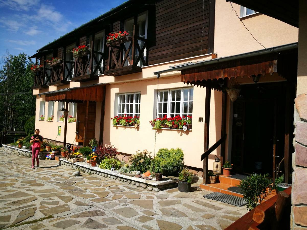 Penzión Monty Ranch Vysoké Tatry Štôla Hotel Exterior foto